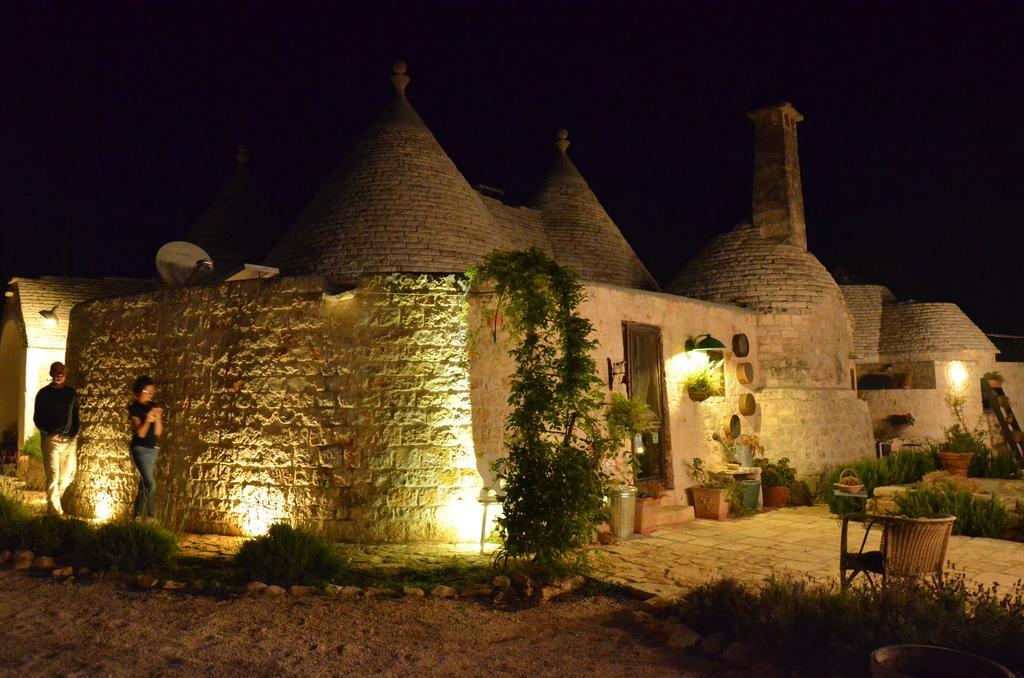 Aparthotel I Trulli Di Acquarossa à Cisternino Extérieur photo
